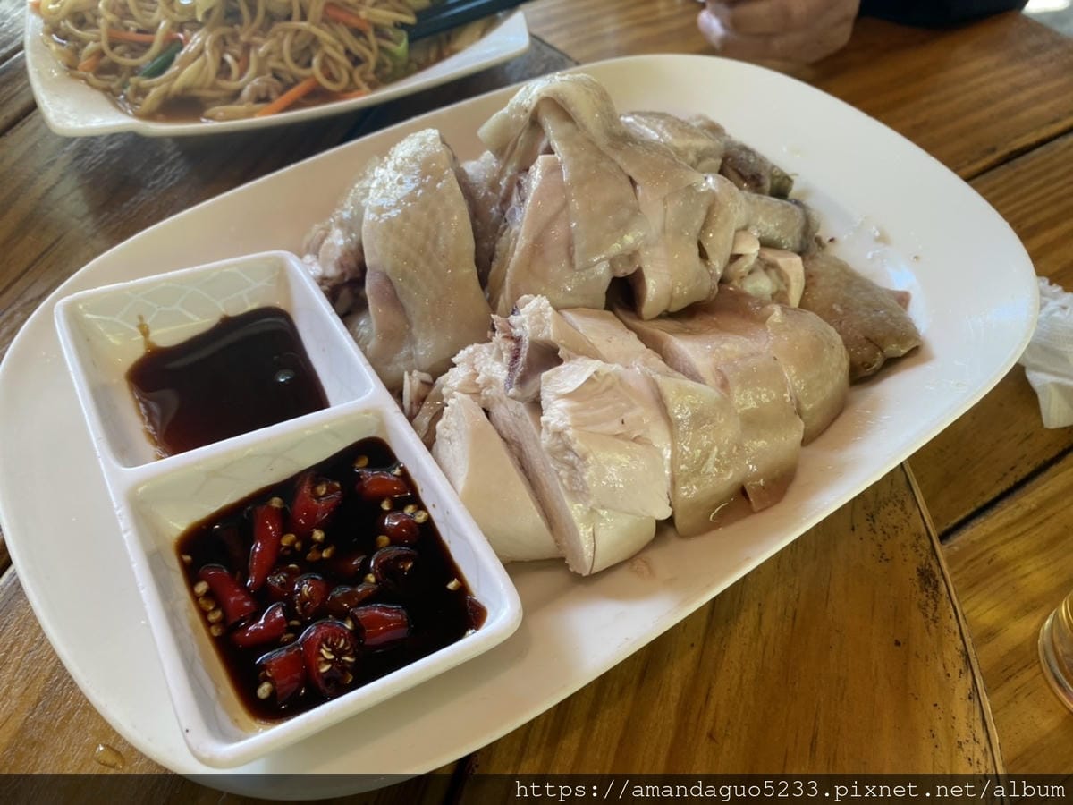 食記-新北市五股區碧瑤山莊到百年古厝庭園餐廳吃土雞,順