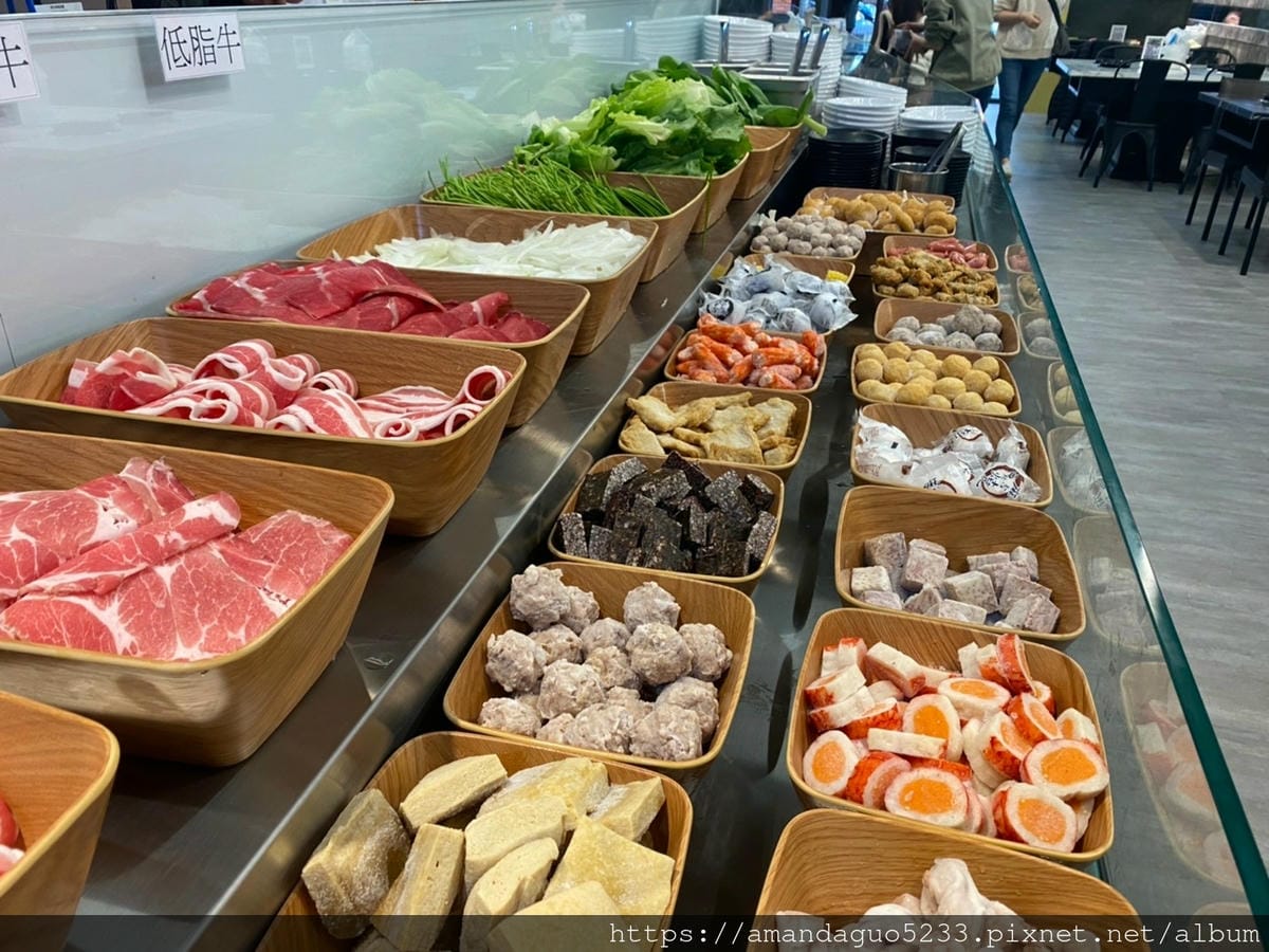 食記-新北市蘆洲區柒柒石頭火鍋新開幕!石頭火鍋吃到飽,