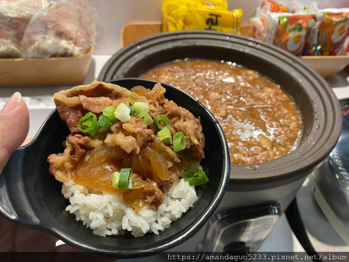 食記-新北市蘆洲區柒柒石頭火鍋新開幕!石頭火鍋吃到飽,