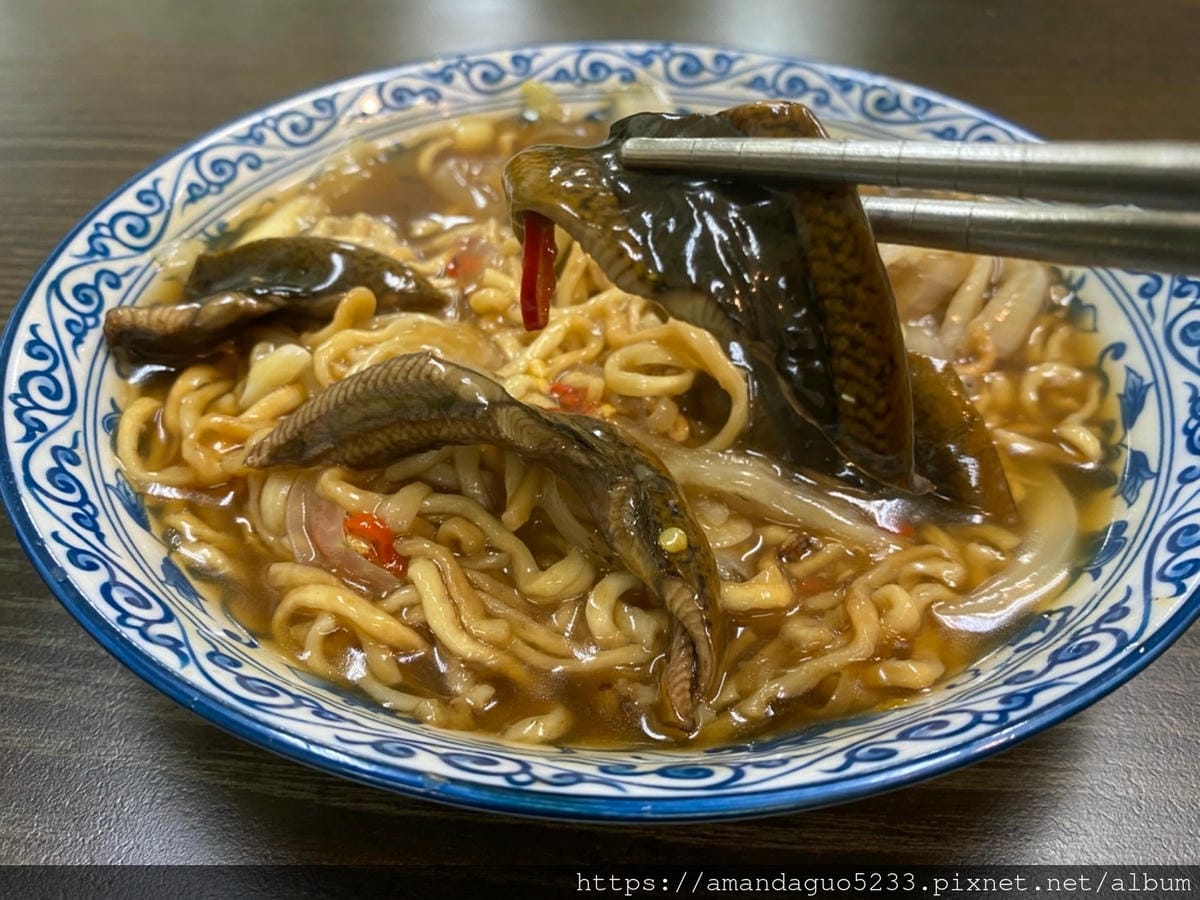 食記-台北市大安區阿明炒鱔魚東區鱔魚意麵,乾炒或羹湯各