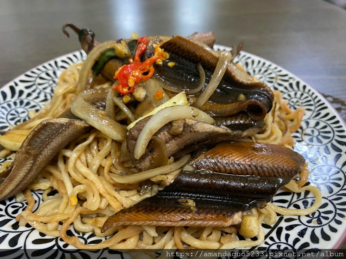 食記-台北市大安區阿明炒鱔魚東區鱔魚意麵,乾炒或羹湯各