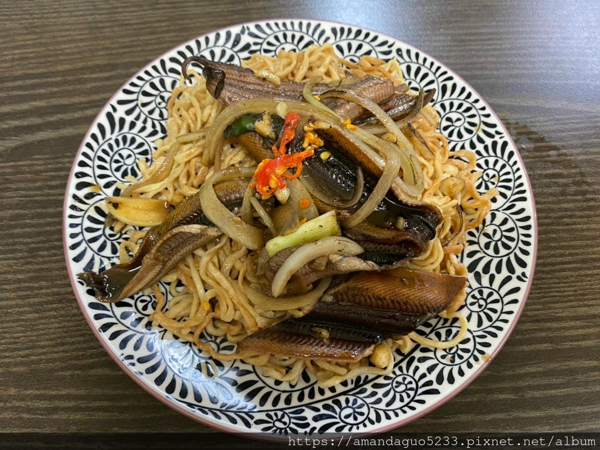 食記-台北市大安區阿明炒鱔魚東區鱔魚意麵,乾炒或羹湯各