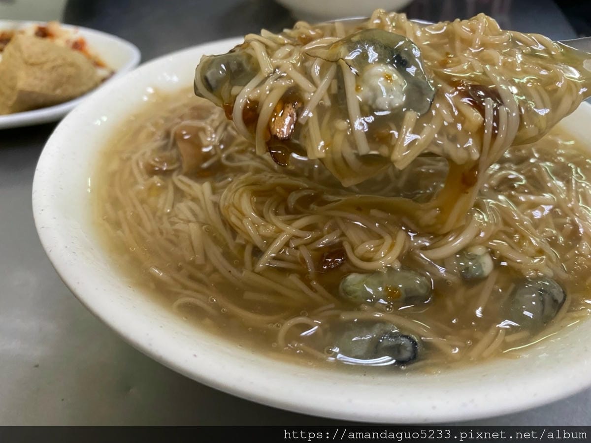 食記-台北市大同區顏記蚵仔麵線高速公路下不起眼的小店, 食記-台北市大同區顏記蚵仔麵線高速公路下不起眼的小店,