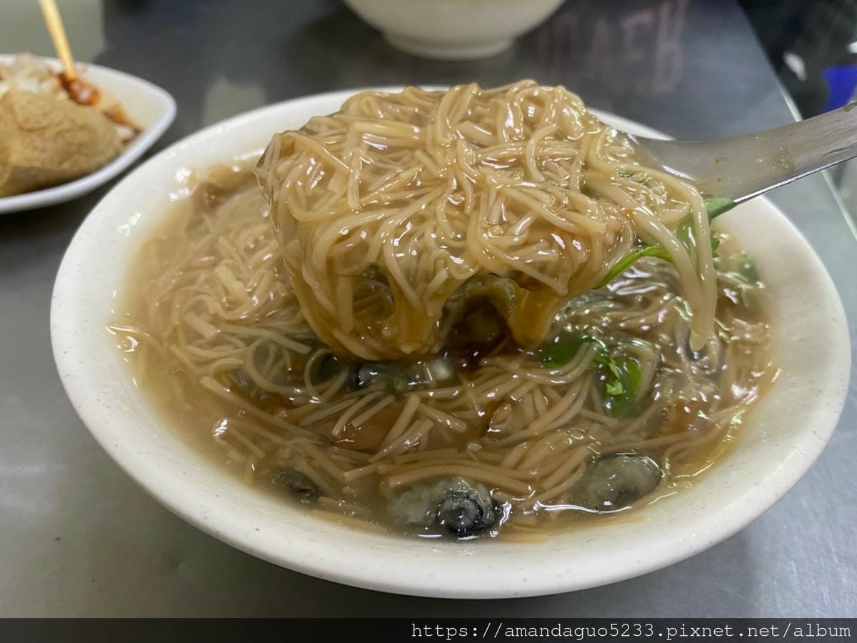 食記-台北市大同區顏記蚵仔麵線高速公路下不起眼的小店, 食記-台北市大同區顏記蚵仔麵線高速公路下不起眼的小店,