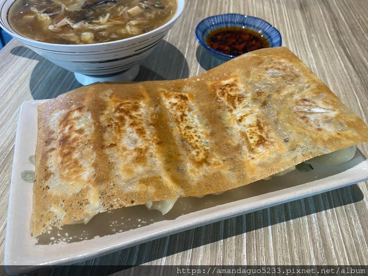 食記-台北市信義區餃子樂(信義店)30年水餃老店的華麗 食記-台北市信義區餃子樂(信義店)30年水餃老店的華麗