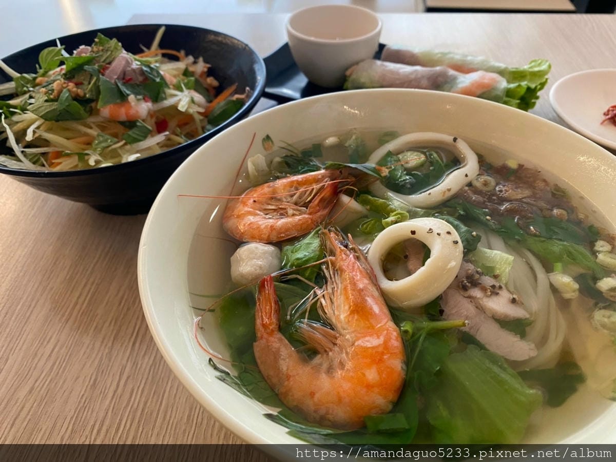 食記-台北市大安區霜越南河粉東區越南河粉店,新鮮美味又