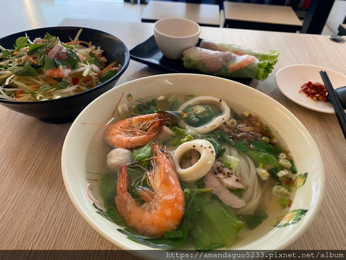 食記-台北市大安區霜越南河粉東區越南河粉店,新鮮美味又