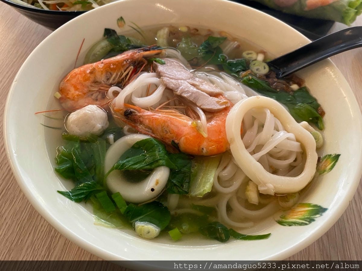 食記-台北市大安區霜越南河粉東區越南河粉店,新鮮美味又