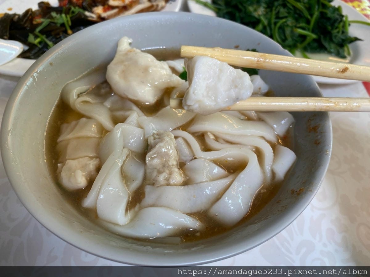 食記-台北市大安區村花枝羹忠孝SOGO對面巷弄內花枝羹 食記-台北市大安區村花枝羹忠孝SOGO對面巷弄內花枝羹