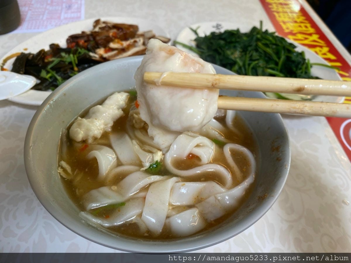 食記-台北市大安區村花枝羹忠孝SOGO對面巷弄內花枝羹 食記-台北市大安區村花枝羹忠孝SOGO對面巷弄內花枝羹