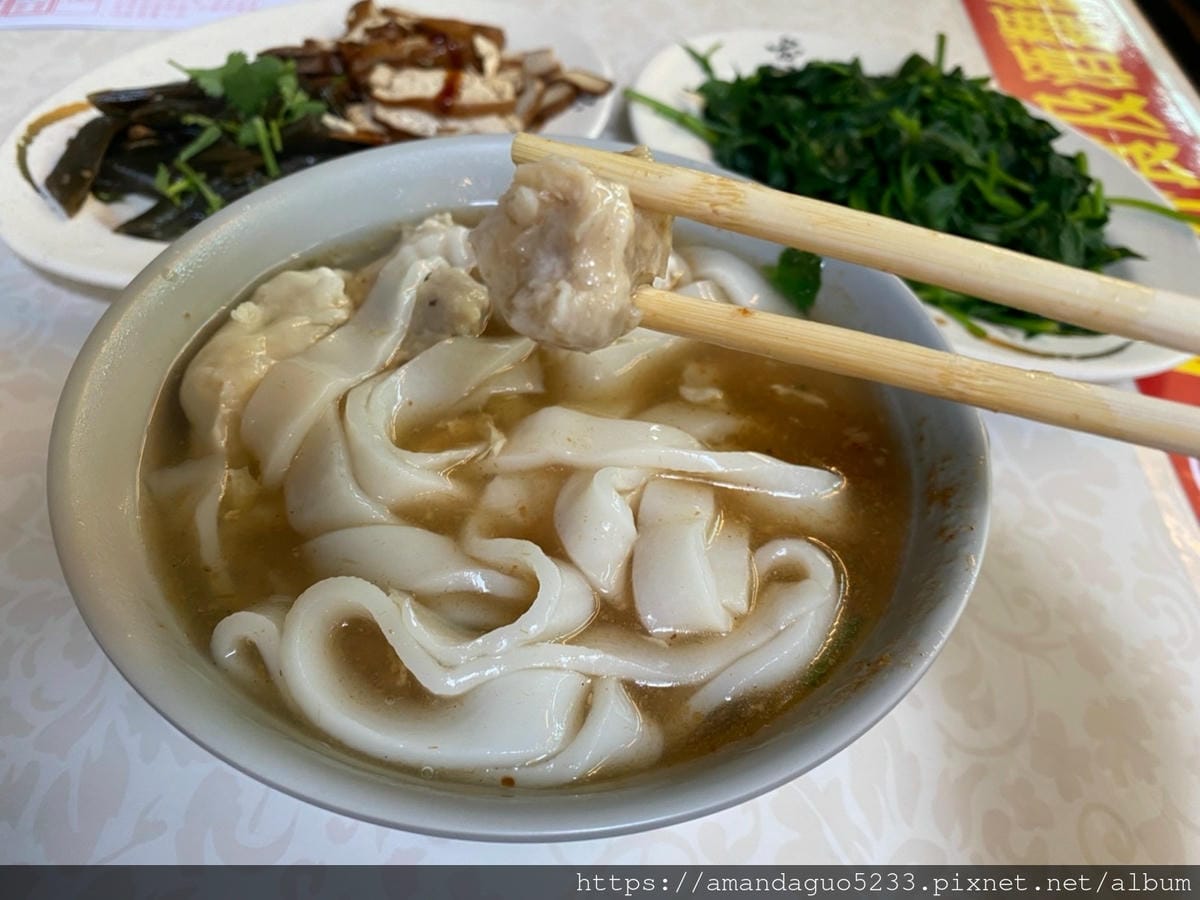 食記-台北市大安區村花枝羹忠孝SOGO對面巷弄內花枝羹 食記-台北市大安區村花枝羹忠孝SOGO對面巷弄內花枝羹