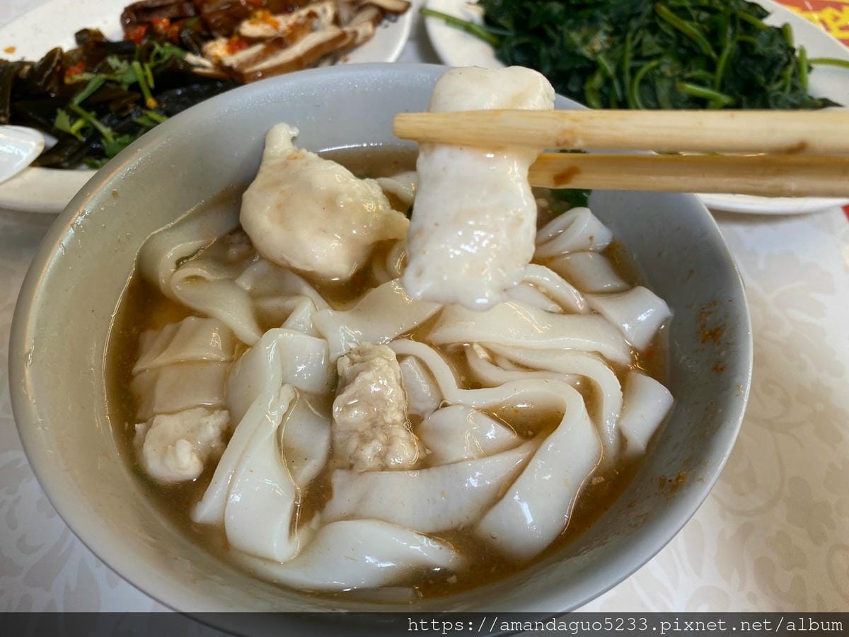 食記-台北市大安區村花枝羹忠孝SOGO對面巷弄內花枝羹 食記-台北市大安區村花枝羹忠孝SOGO對面巷弄內花枝羹