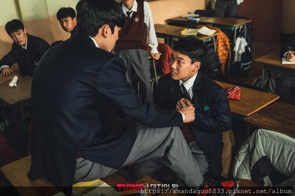 韓劇劇透分享2022.03.18豬玀之王(12集) 