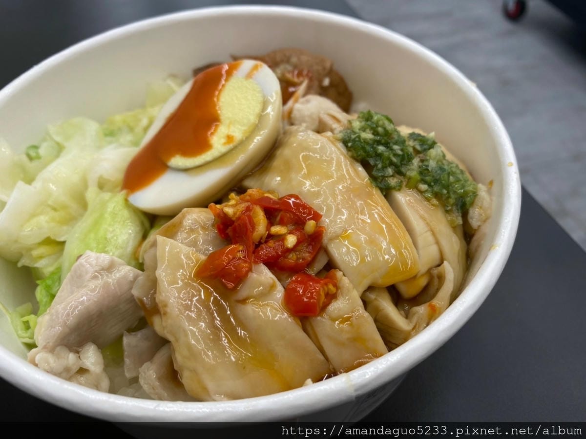 食記-台北市大安區本田雞肉東區新開發雞肉飯,肉質鮮甜醬 食記-台北市大安區本田雞肉東區新開發雞肉飯,肉質鮮甜醬