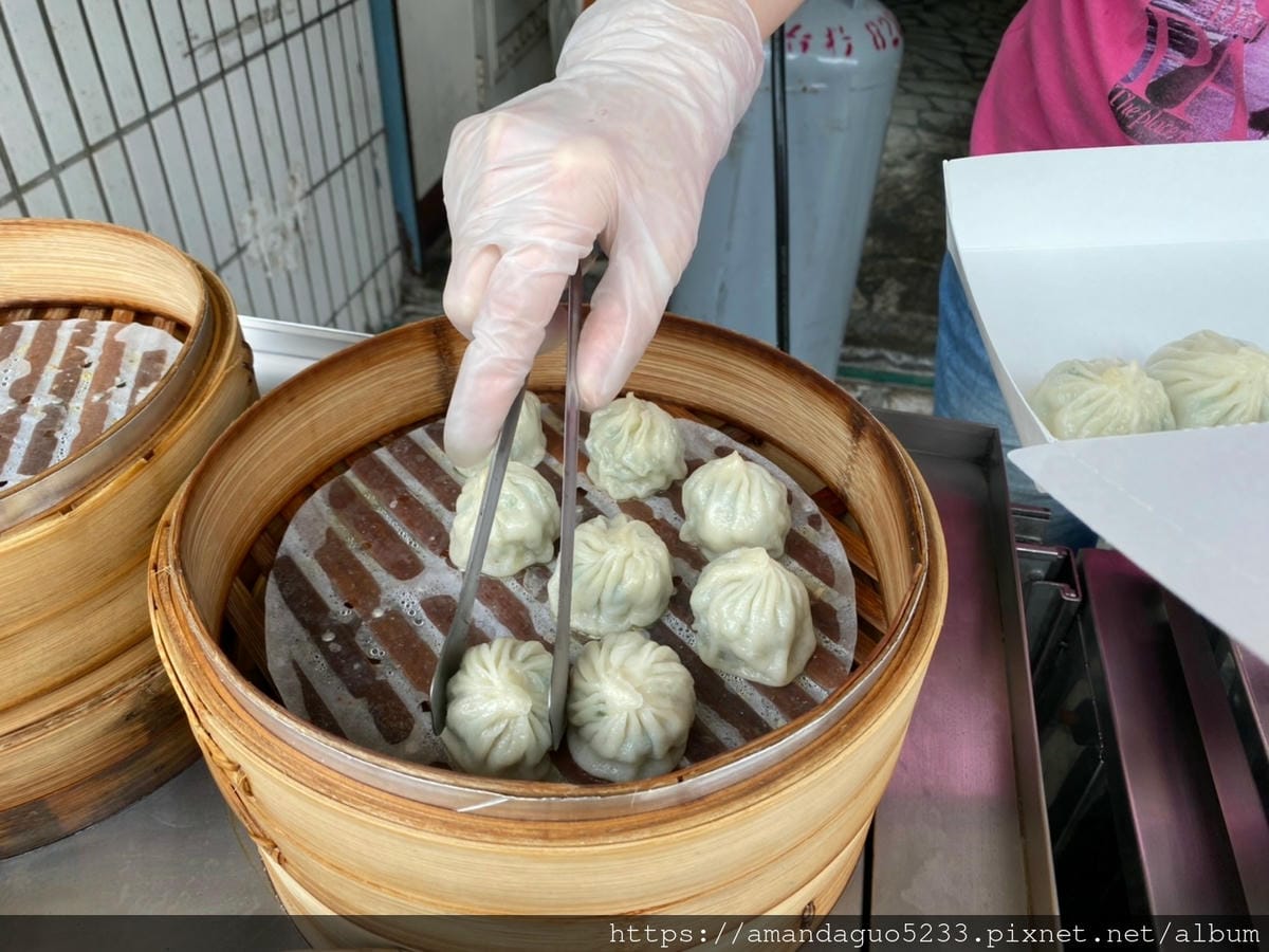 食記-新北市蘆洲區黃師父上海小籠包巷弄內不起眼的點心小