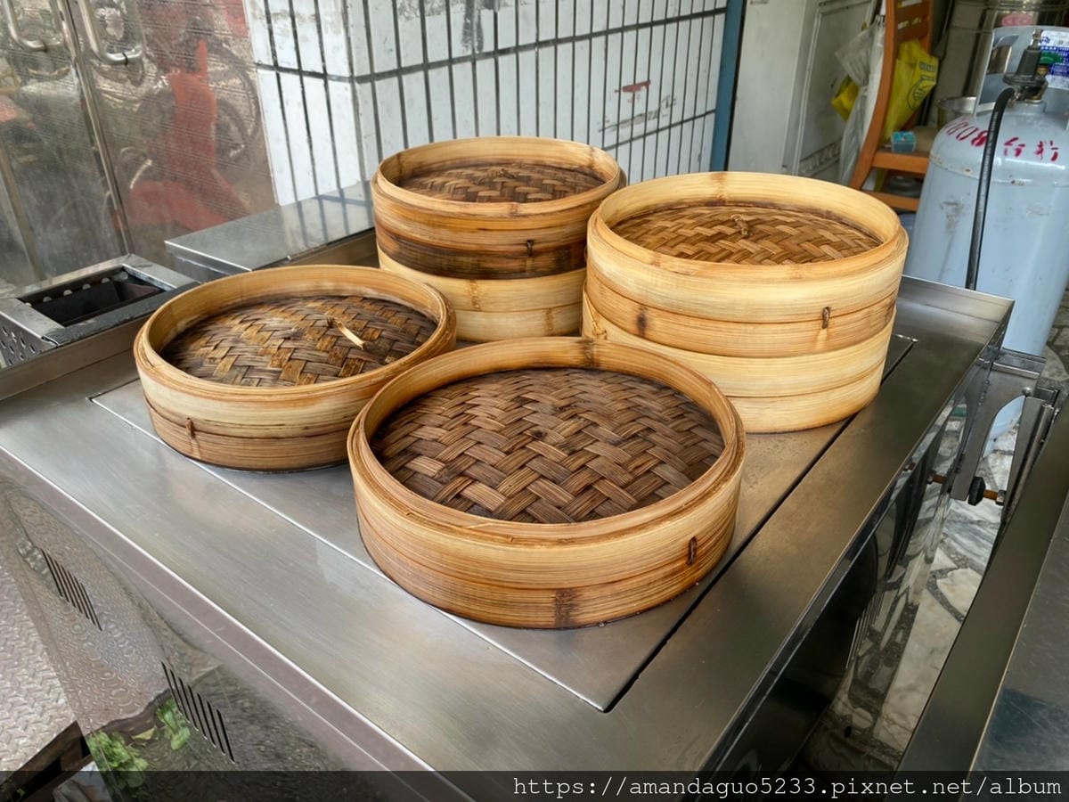 食記-新北市蘆洲區黃師父上海小籠包巷弄內不起眼的點心小