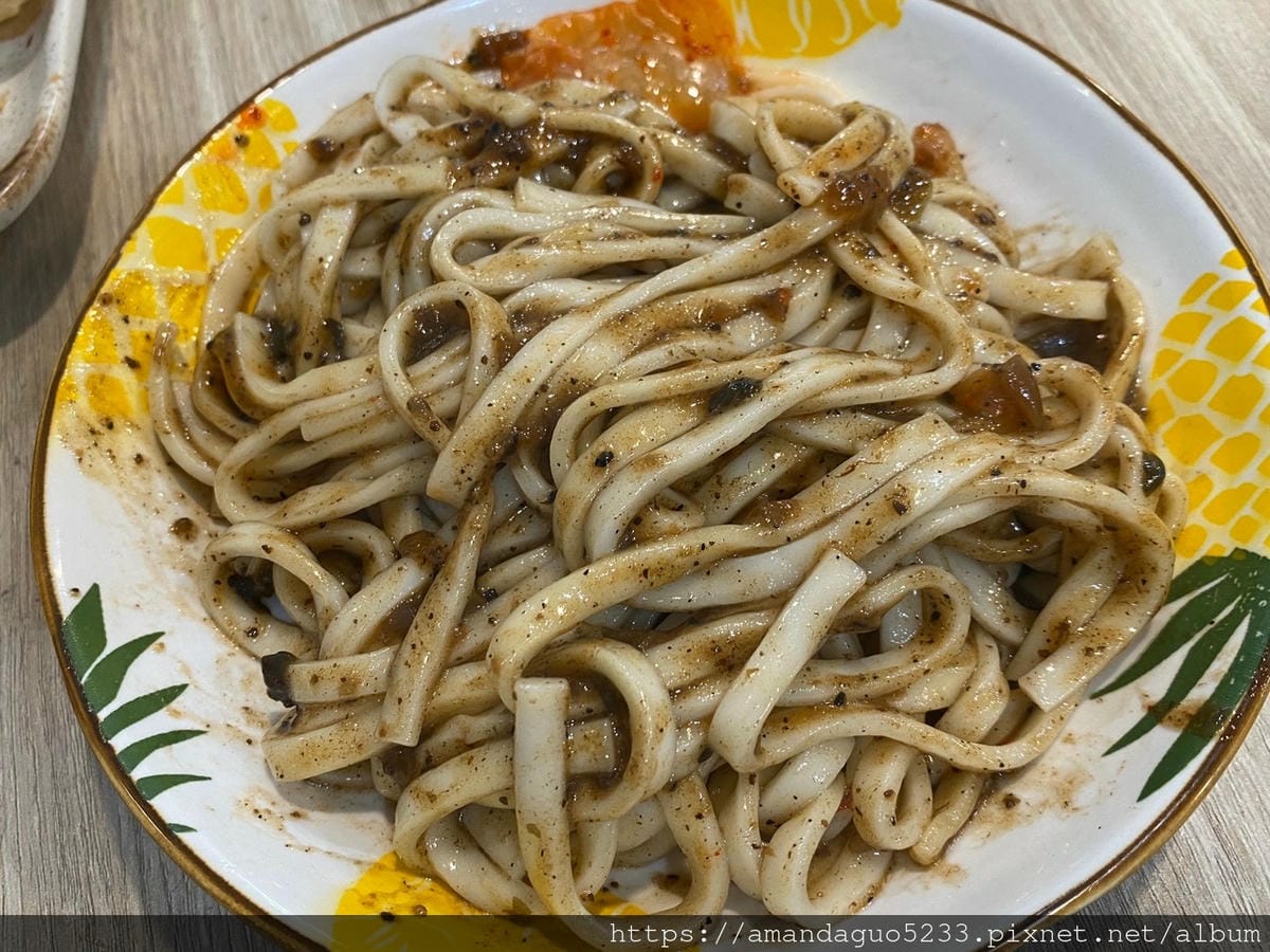 食記-新北市蘆洲區小濤谷早午餐蘆洲大份量早午餐,空間寬
