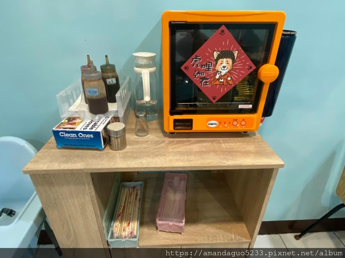 食記-新北市蘆洲區小濤谷早午餐蘆洲大份量早午餐,空間寬