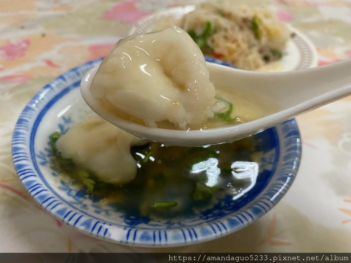 食記-新北市蘆洲區陳記花枝羹米粉炒從光華路小攤搬遷到店 食記-新北市蘆洲區陳記花枝羹米粉炒從光華路小攤搬遷到店