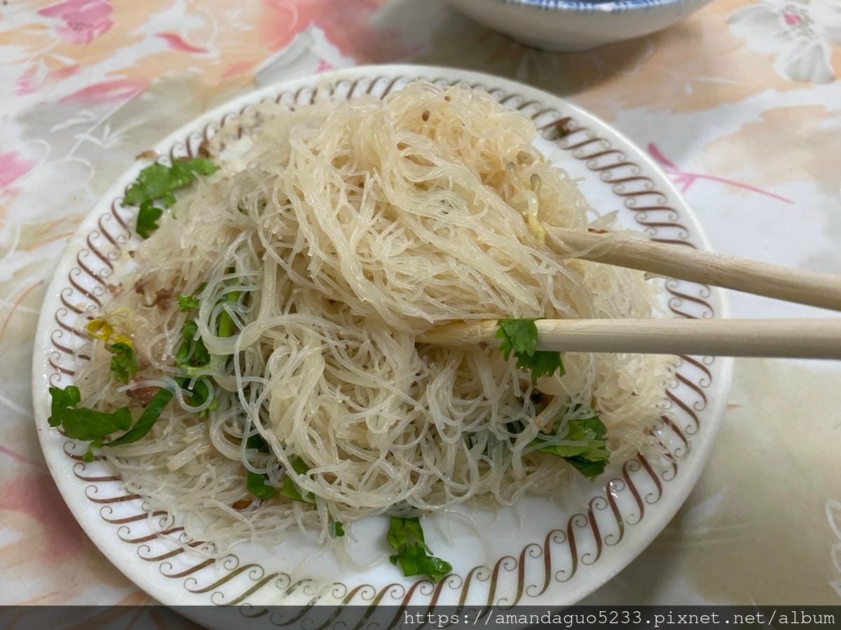 食記-新北市蘆洲區陳記花枝羹米粉炒從光華路小攤搬遷到店 食記-新北市蘆洲區陳記花枝羹米粉炒從光華路小攤搬遷到店
