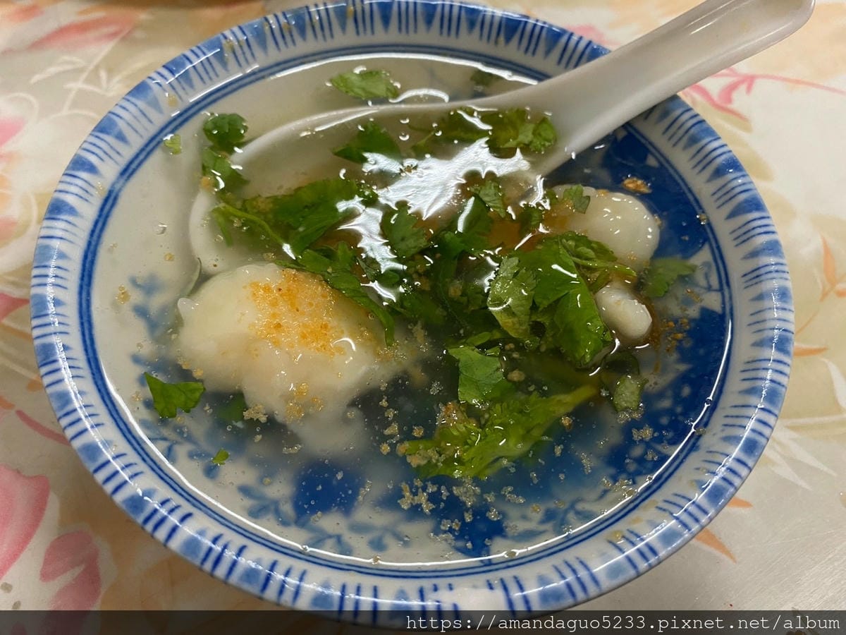 食記-新北市蘆洲區陳記花枝羹米粉炒從光華路小攤搬遷到店 食記-新北市蘆洲區陳記花枝羹米粉炒從光華路小攤搬遷到店