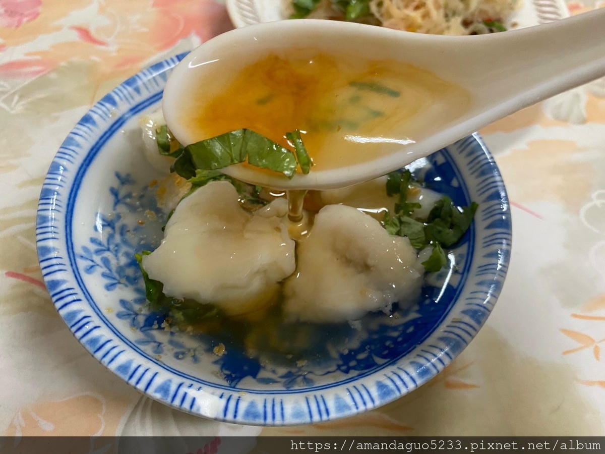 食記-新北市蘆洲區陳記花枝羹米粉炒從光華路小攤搬遷到店 食記-新北市蘆洲區陳記花枝羹米粉炒從光華路小攤搬遷到店