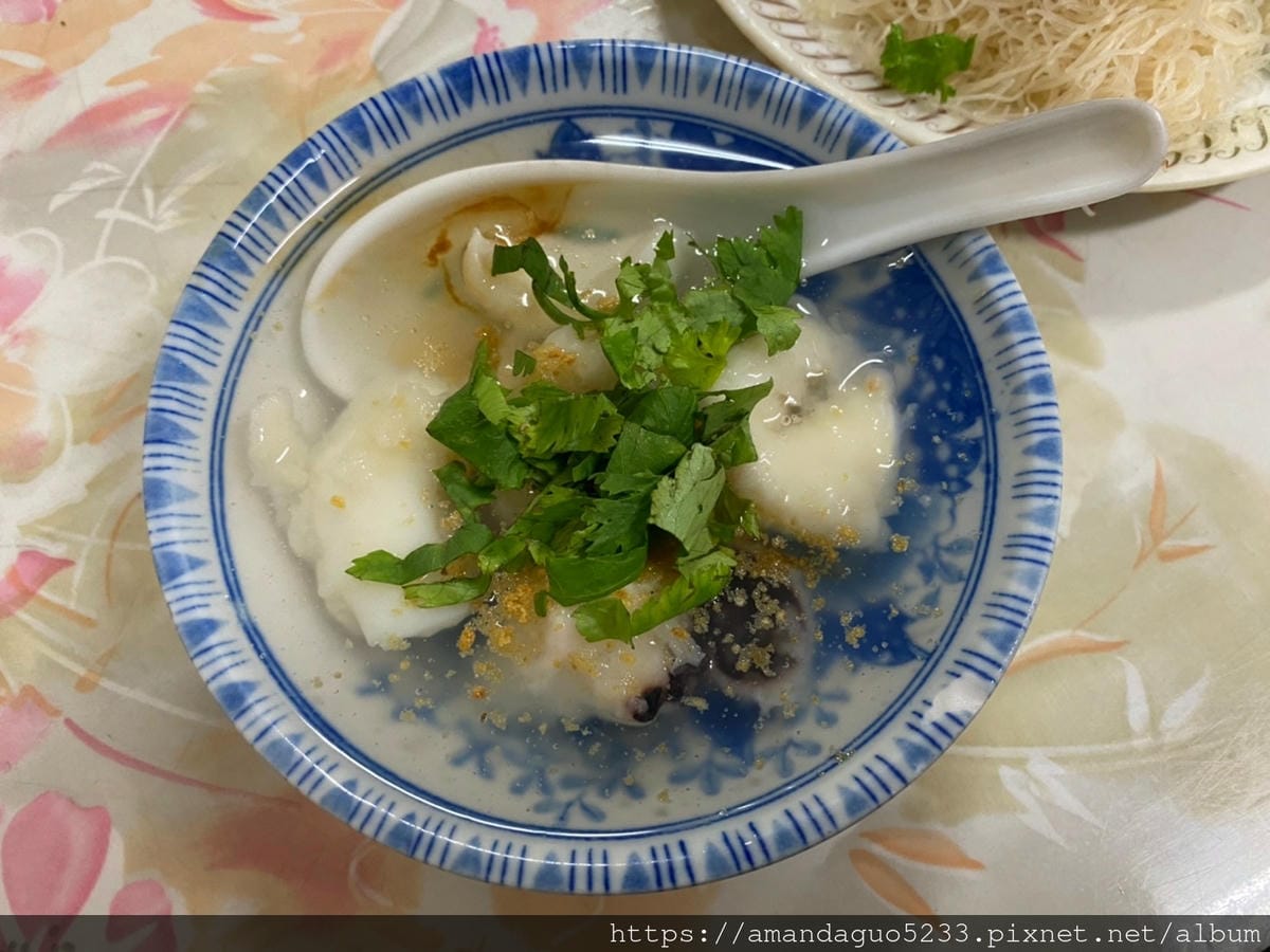食記-新北市蘆洲區陳記花枝羹米粉炒從光華路小攤搬遷到店 食記-新北市蘆洲區陳記花枝羹米粉炒從光華路小攤搬遷到店