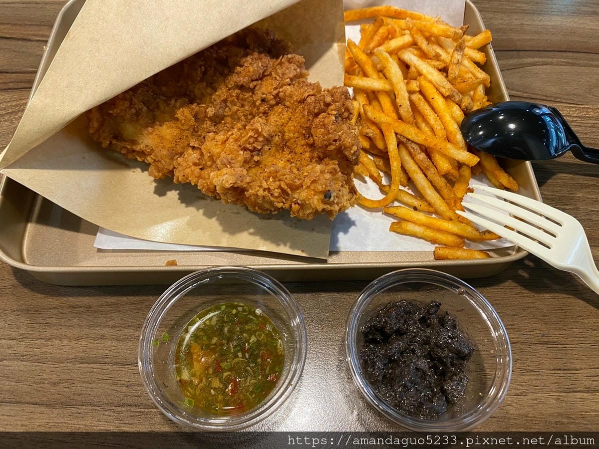 食記-台北市信義區嘶咔炸雞新開幕!炸雞控必點美國南方經 食記-台北市信義區嘶咔炸雞新開幕!炸雞控必點美國南方經