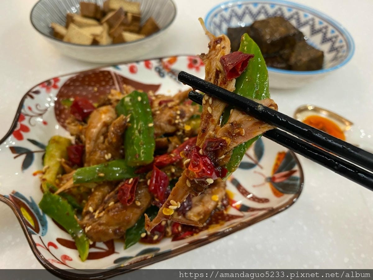 食記-新北市蘆洲區猴門宴小店大廚!隱匿於不起眼的巷弄間 食記-新北市蘆洲區猴門宴小店大廚!隱匿於不起眼的巷弄間