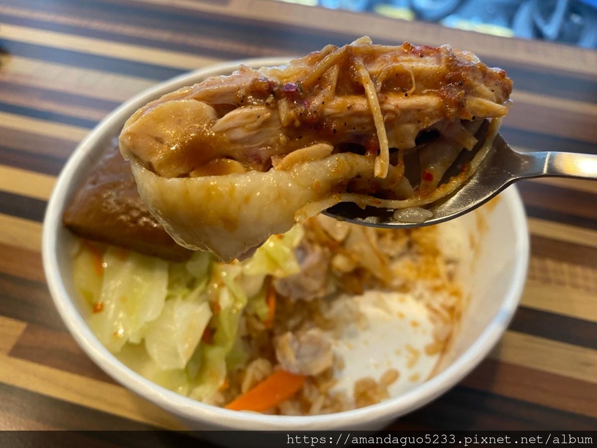 食記-台北市信義區雞肉幫新開幕!松菸附近雞肉飯料理,嗜