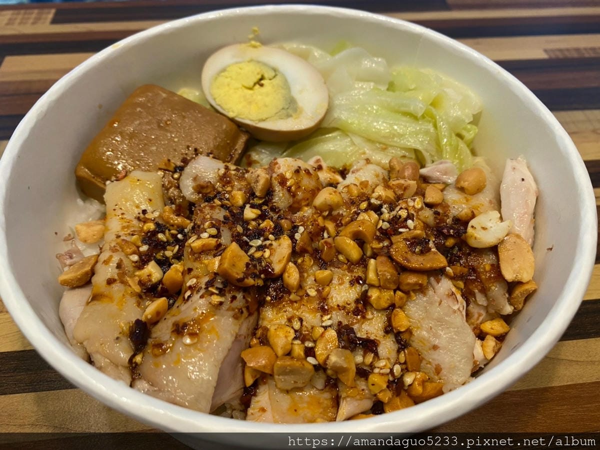 食記-台北市信義區雞肉幫新開幕!松菸附近雞肉飯料理,嗜