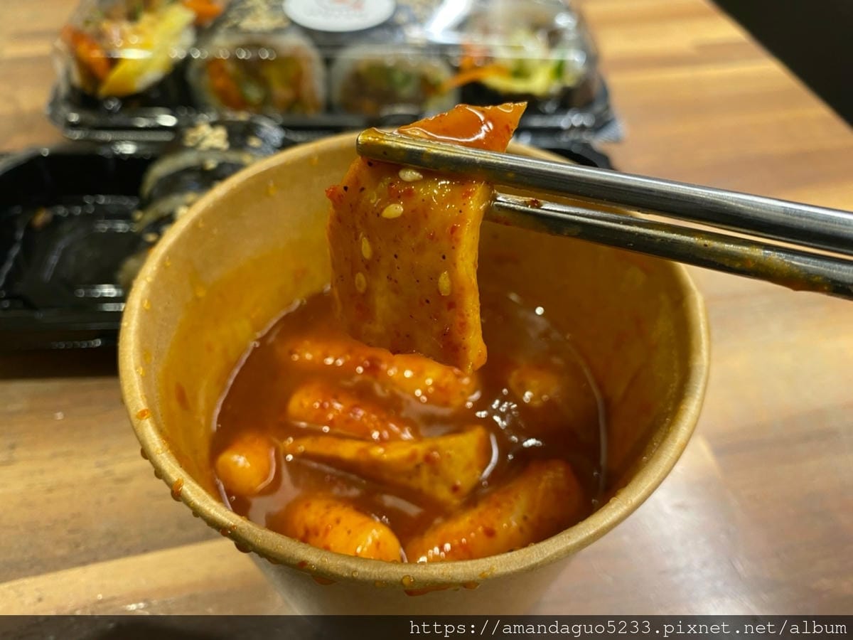 食記-台北市信義區女王飯捲新開幕!鳳梨酥達人高女婿改賣