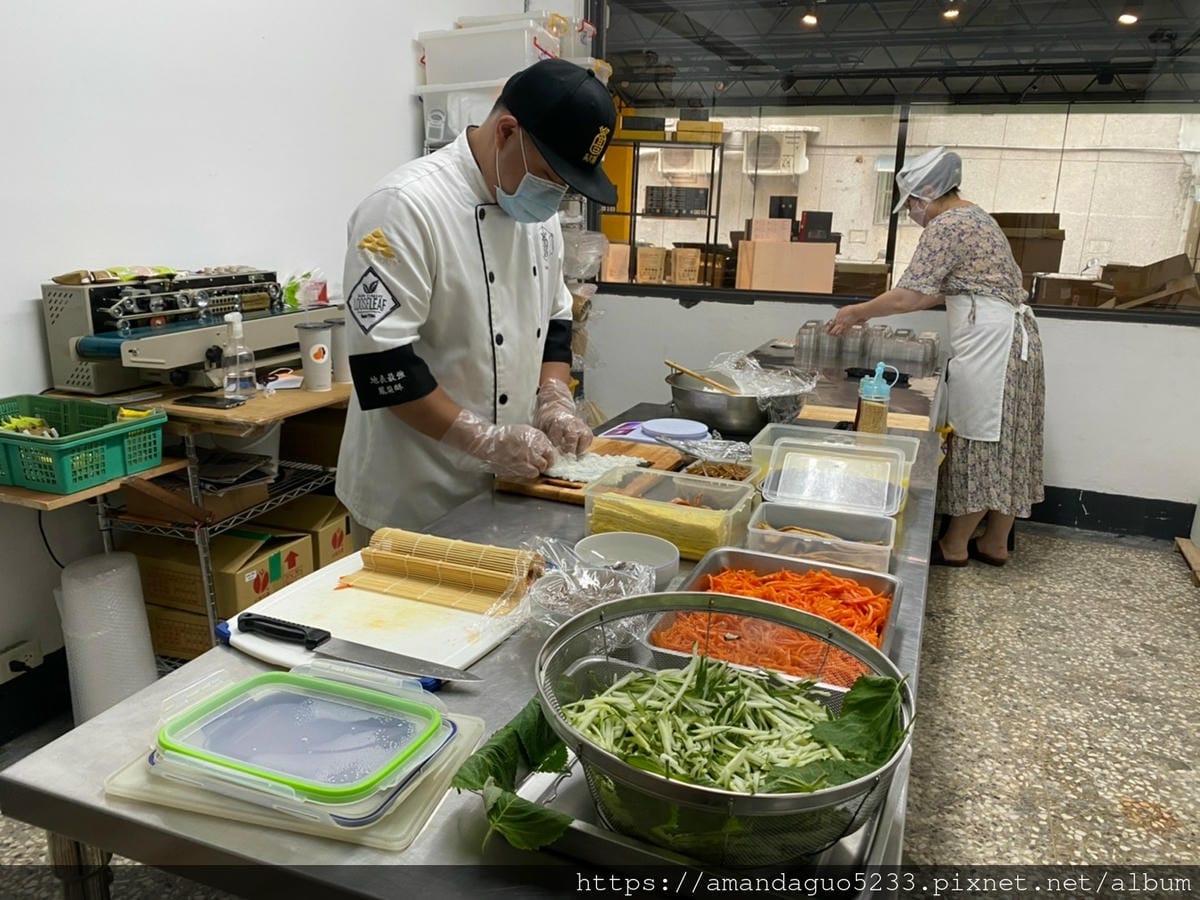 食記-台北市信義區女王飯捲新開幕!鳳梨酥達人高女婿改賣