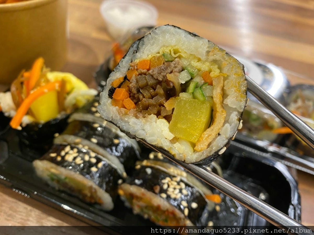 食記-台北市信義區女王飯捲新開幕!鳳梨酥達人高女婿改賣
