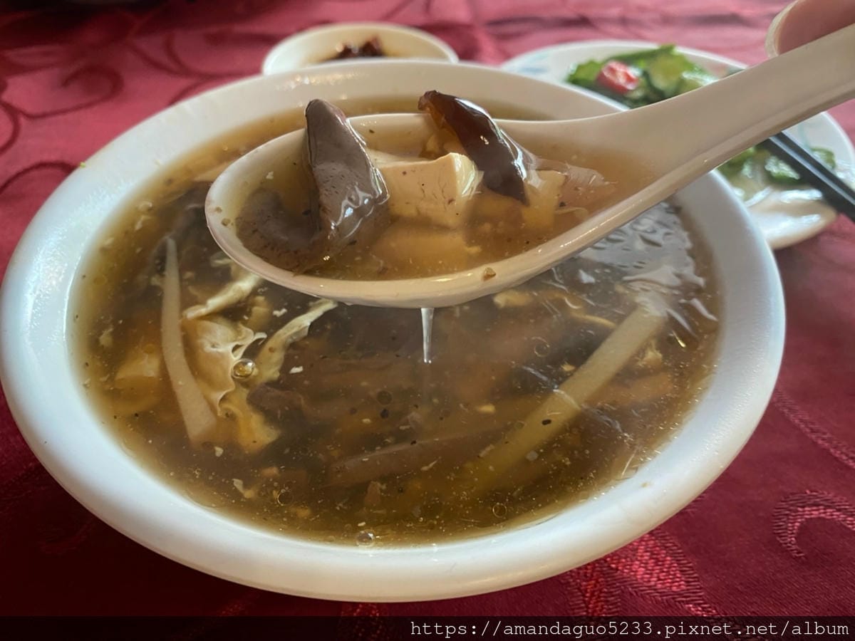 食記-台北市信義區公園餡餅粥永春站平價老餐館,首度嚐試 食記-台北市信義區公園餡餅粥永春站平價老餐館,首度嚐試