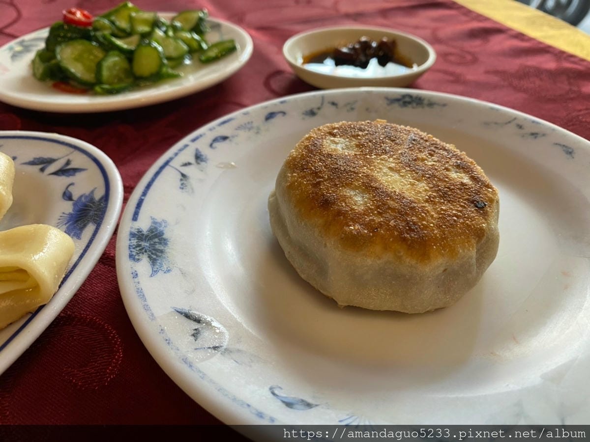 食記-台北市信義區公園餡餅粥永春站平價老餐館,首度嚐試 食記-台北市信義區公園餡餅粥永春站平價老餐館,首度嚐試