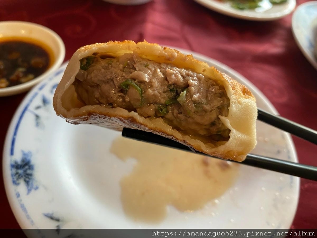 食記-台北市信義區公園餡餅粥永春站平價老餐館,首度嚐試 食記-台北市信義區公園餡餅粥永春站平價老餐館,首度嚐試