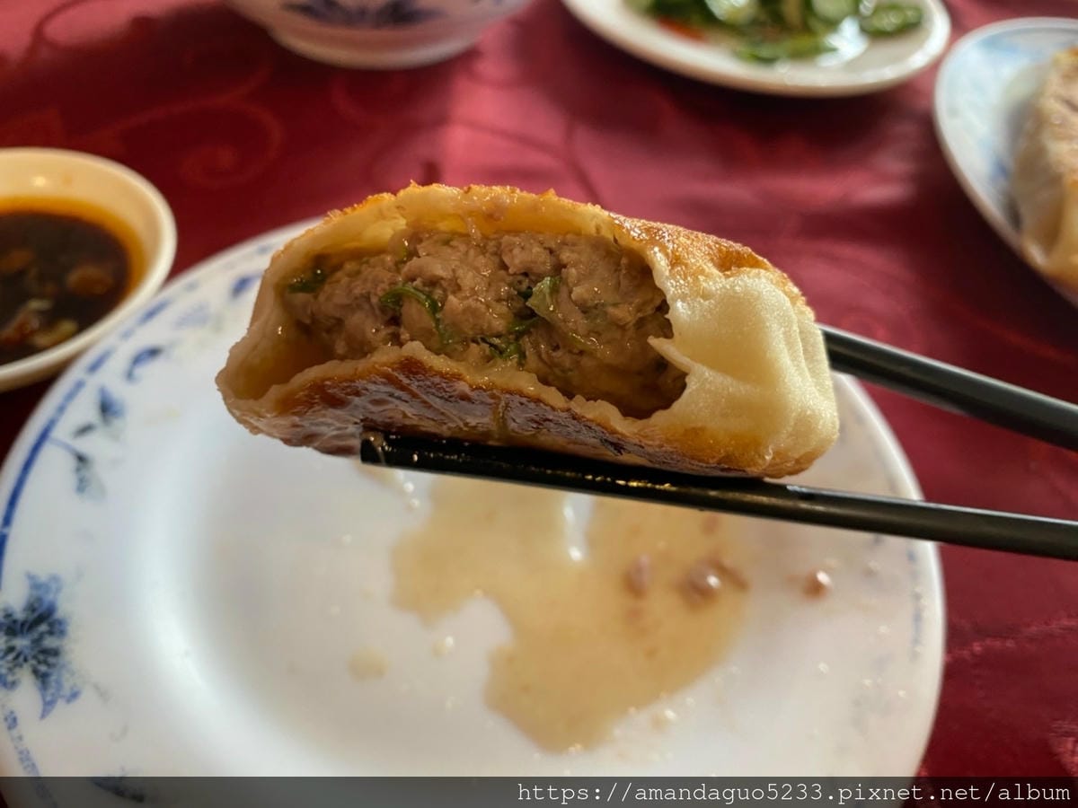 食記-台北市信義區公園餡餅粥永春站平價老餐館,首度嚐試 食記-台北市信義區公園餡餅粥永春站平價老餐館,首度嚐試