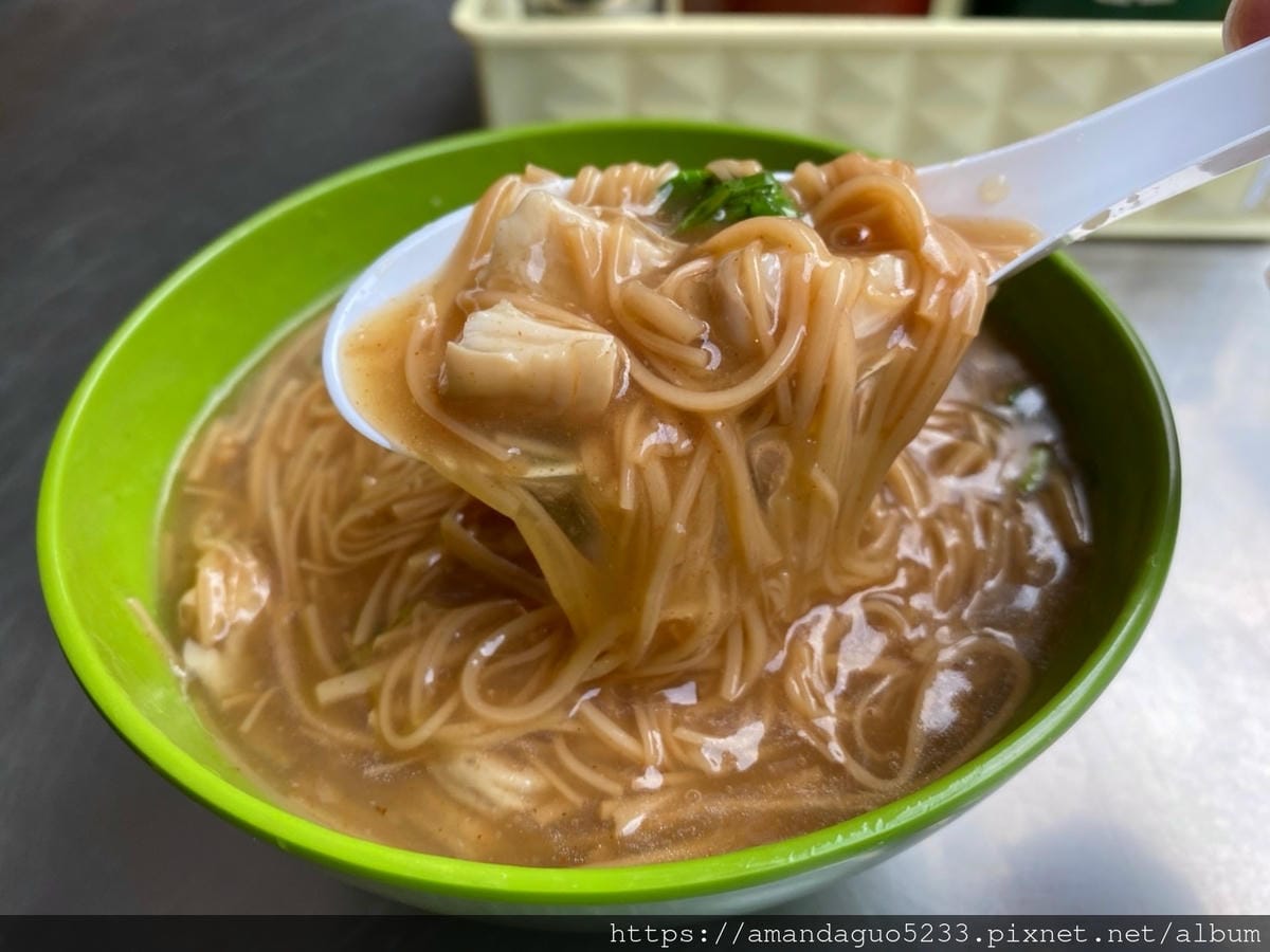 食記-台北市大安區四維紅麵線每一口都有料的大腸頭與大腸 食記-台北市大安區四維紅麵線每一口都有料的大腸頭與大腸