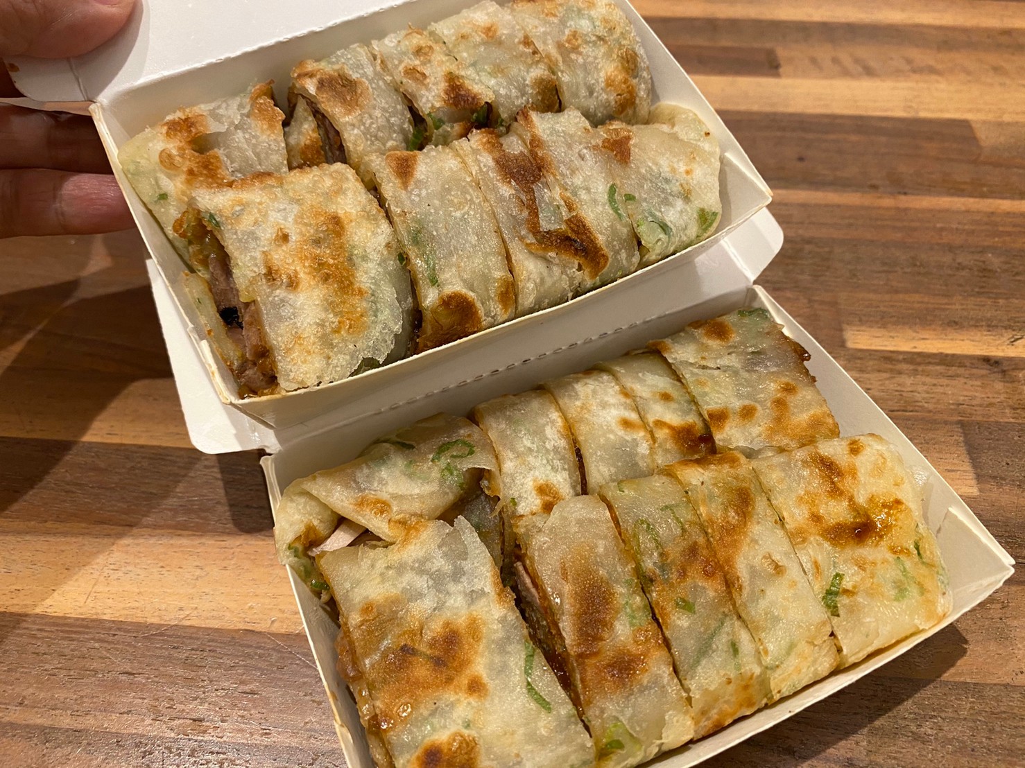 |食記-台北市信義區|捲餅達人|換店面的好吃捲餅店,手工自製餅皮越嚼越香,捲餅飽滿料實在,難怪經常接到附近公私機關大筆訂單!(限外帶) - 第16張圖 |食記-台北市信義區|捲餅達人|換店面的好吃捲餅店,手工自製餅皮越嚼越香,捲餅飽滿料實在,難怪經常接到附近公私機關大筆訂單!(限外帶)
