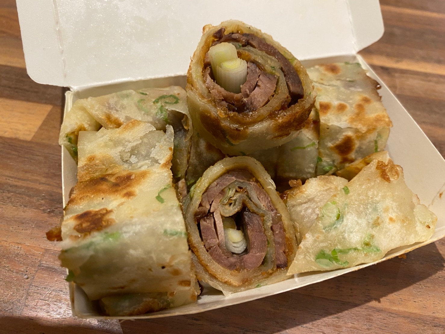 |食記-台北市信義區|捲餅達人|換店面的好吃捲餅店,手工自製餅皮越嚼越香,捲餅飽滿料實在,難怪經常接到附近公私機關大筆訂單!(限外帶) - 第24張圖 |食記-台北市信義區|捲餅達人|換店面的好吃捲餅店,手工自製餅皮越嚼越香,捲餅飽滿料實在,難怪經常接到附近公私機關大筆訂單!(限外帶)