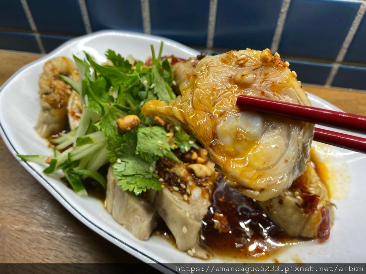 食記-台北市大安區孃孃酸辣粉讓人吃完大爆汗的酸辣粉,麻 食記-台北市大安區孃孃酸辣粉讓人吃完大爆汗的酸辣粉,麻