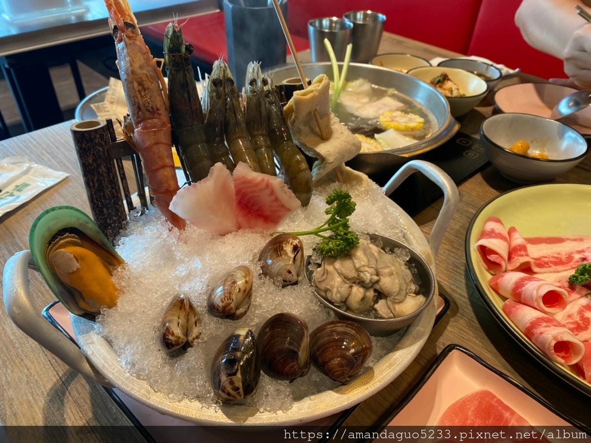 食記-台北市信義區釜山宗家韓式鍋物專門店最低298元起 食記-台北市信義區釜山宗家韓式鍋物專門店最低298元起