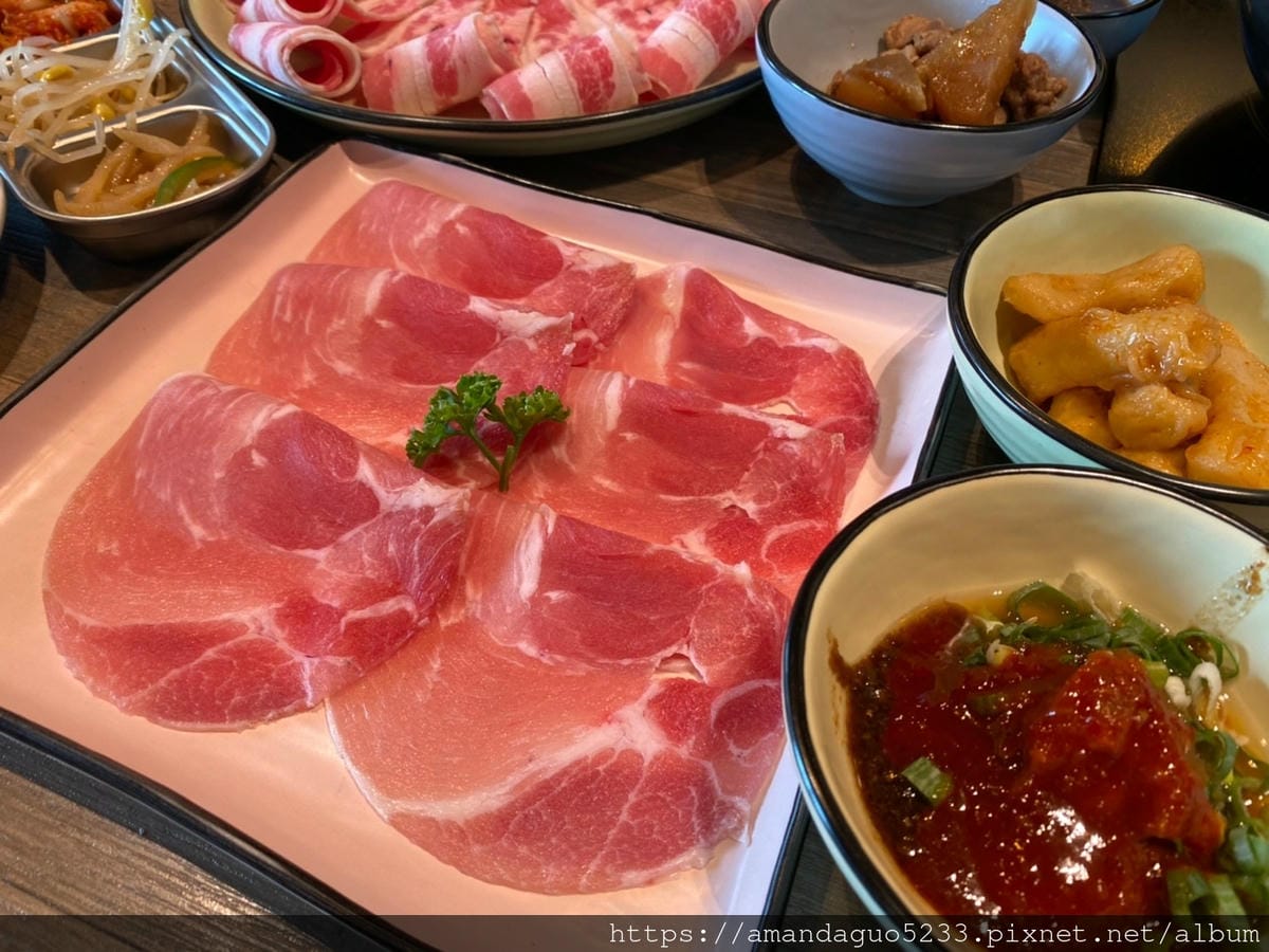 食記-台北市信義區釜山宗家韓式鍋物專門店最低298元起 食記-台北市信義區釜山宗家韓式鍋物專門店最低298元起