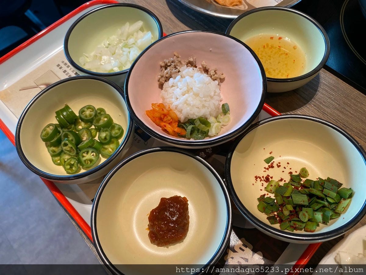 食記-台北市信義區釜山宗家韓式鍋物專門店最低298元起 食記-台北市信義區釜山宗家韓式鍋物專門店最低298元起