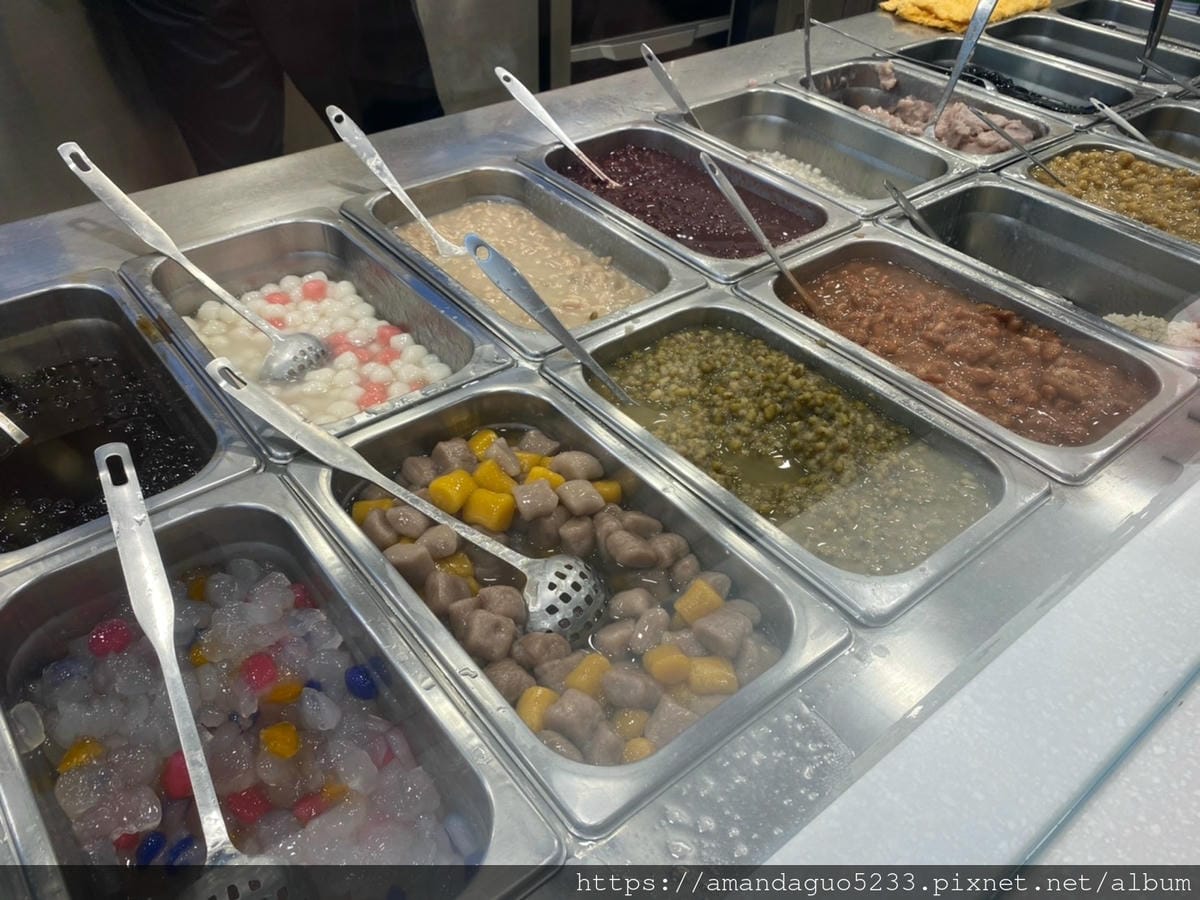 食記-台北市南港區大方冰品(永吉店)冰如其名,給料真的 食記-台北市南港區大方冰品(永吉店)冰如其名,給料真的