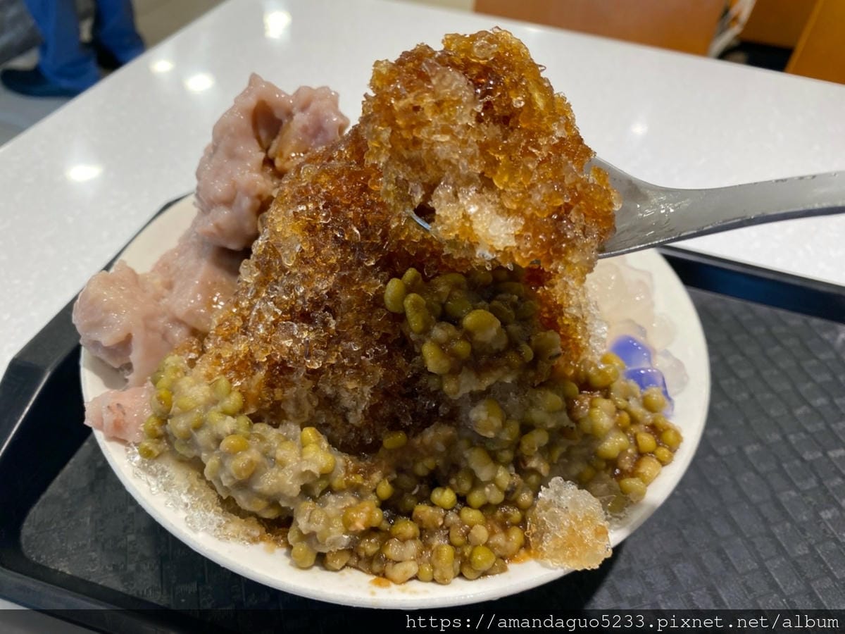 食記-台北市南港區大方冰品(永吉店)冰如其名,給料真的 食記-台北市南港區大方冰品(永吉店)冰如其名,給料真的