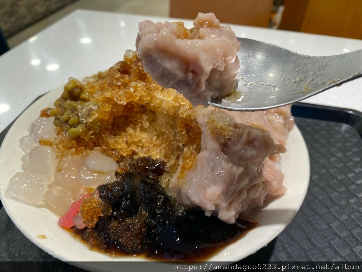 食記-台北市南港區大方冰品(永吉店)冰如其名,給料真的 食記-台北市南港區大方冰品(永吉店)冰如其名,給料真的