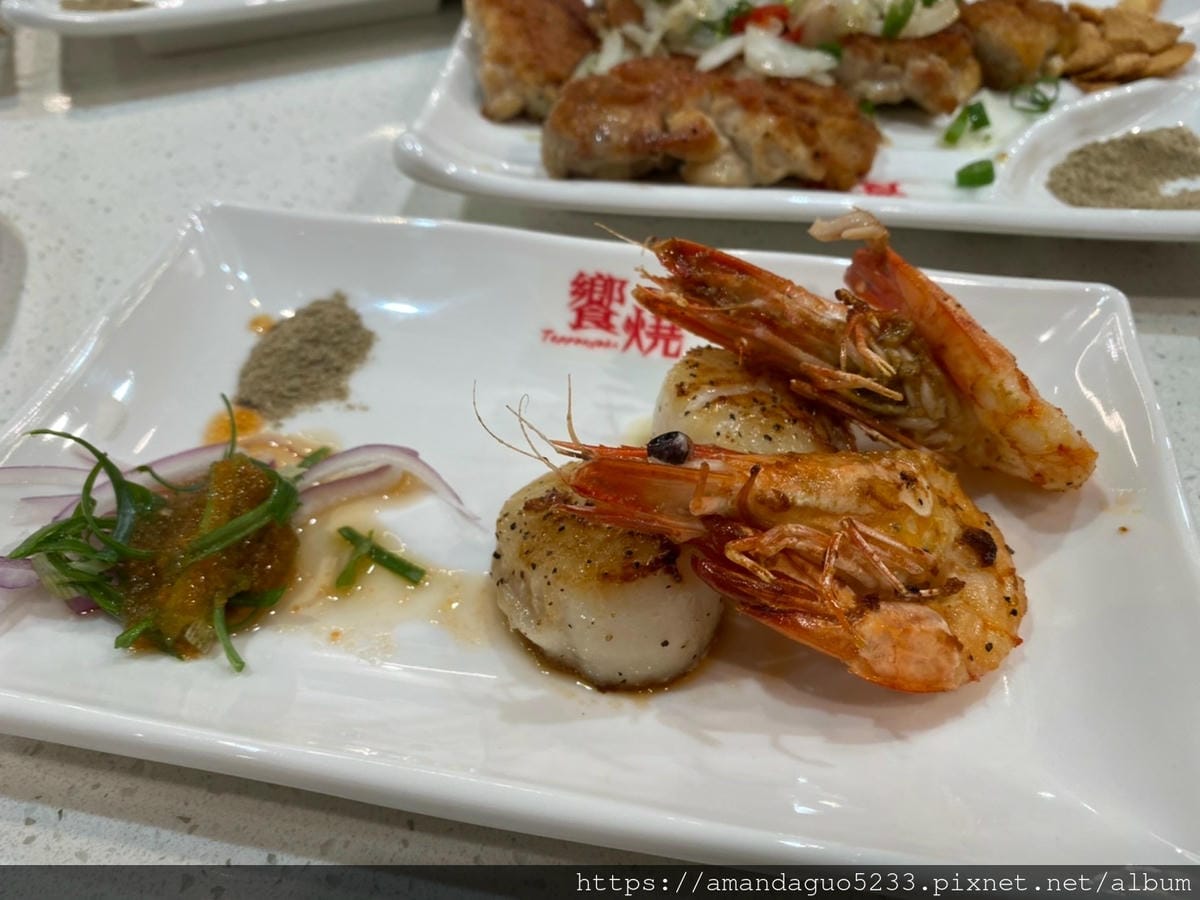 食記-台北市信義區饗燒板料理(統一時代台北店)新開幕! 食記-台北市信義區饗燒板料理(統一時代台北店)新開幕!