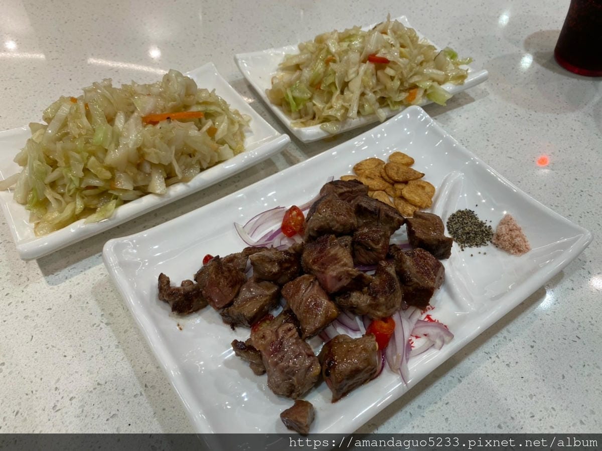 食記-台北市信義區饗燒板料理(統一時代台北店)新開幕! 食記-台北市信義區饗燒板料理(統一時代台北店)新開幕!